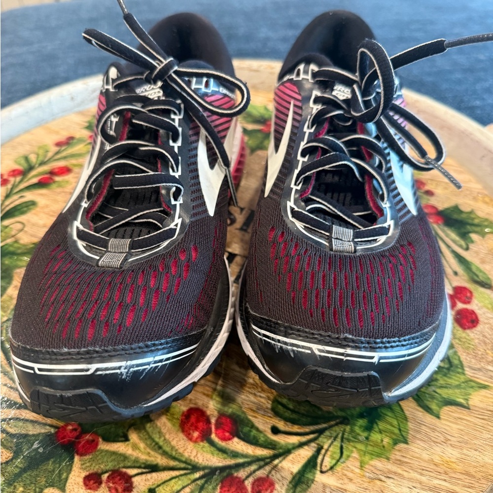 Brooks Ghost 10 Women Running Shoes Black Pink Sz 9.5 - Picture 2 of 8